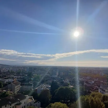 Apt Lumineux & Calme Avec Vue Unique Sur * تولوز