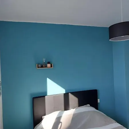 Apt Lumineux & Calme Avec Vue Unique Sur Апартаменты *